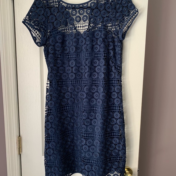 Blue dress - Picture 2 of 6